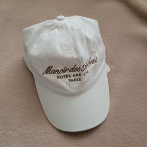 Abercrombie & Fitch White French Hat